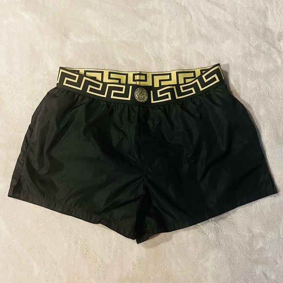 Versace Beachwear Swim Trunks Shorts Men’s Size Small - Picture 1 of 3